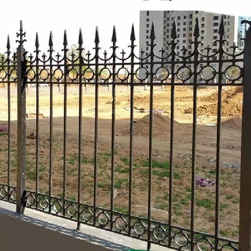 法式鑄鐵護(hù)欄